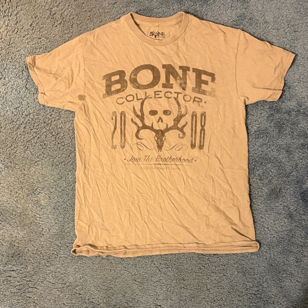 Bone Collector Tan Graphic Tee for Men